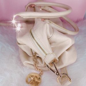 Women’s Leather bag